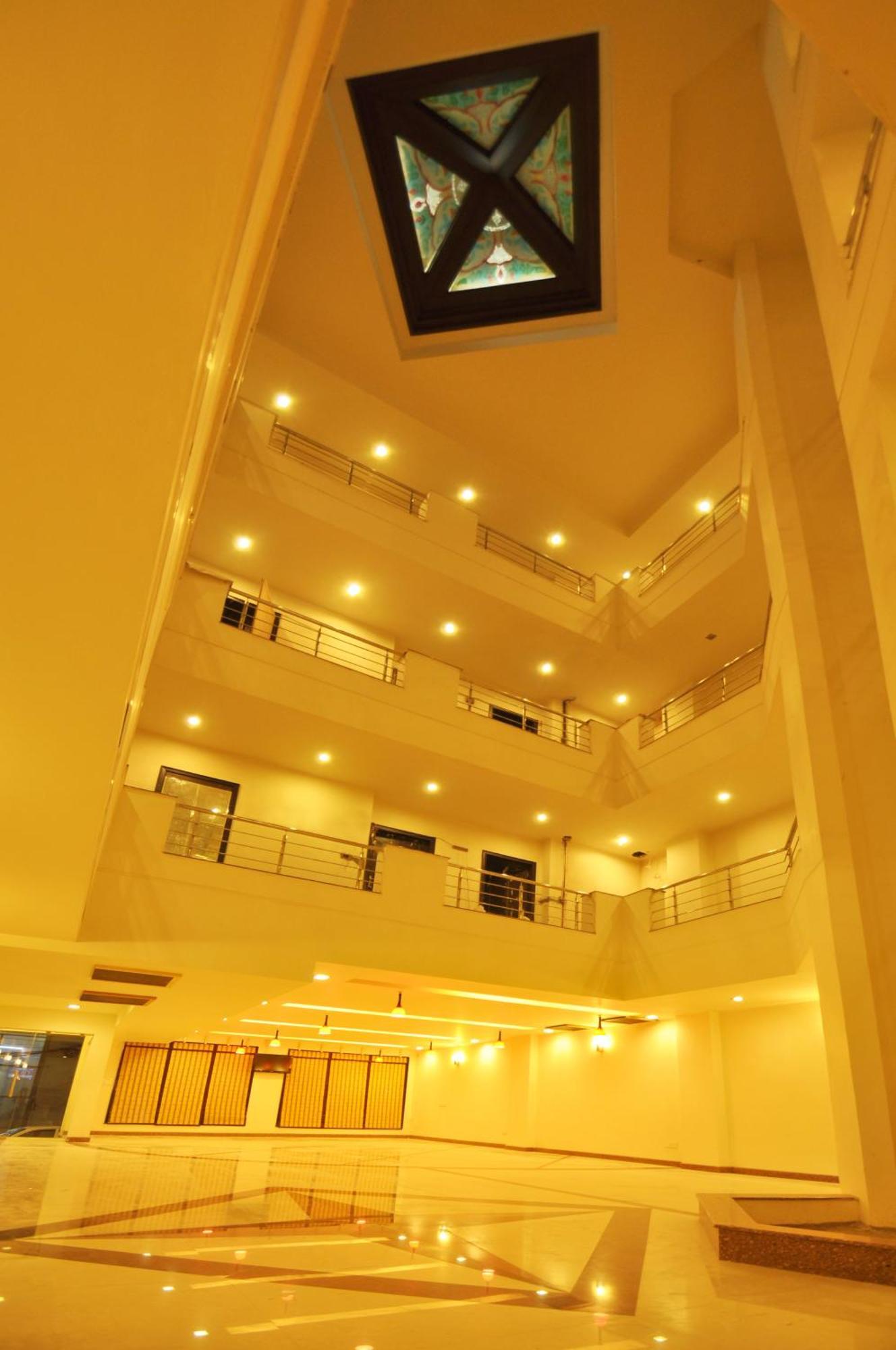 Hotel Hong Kong Inn Amritsar Esterno foto