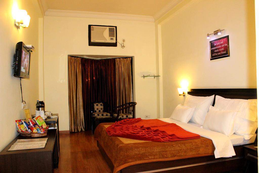 Hotel Hong Kong Inn Amritsar Esterno foto