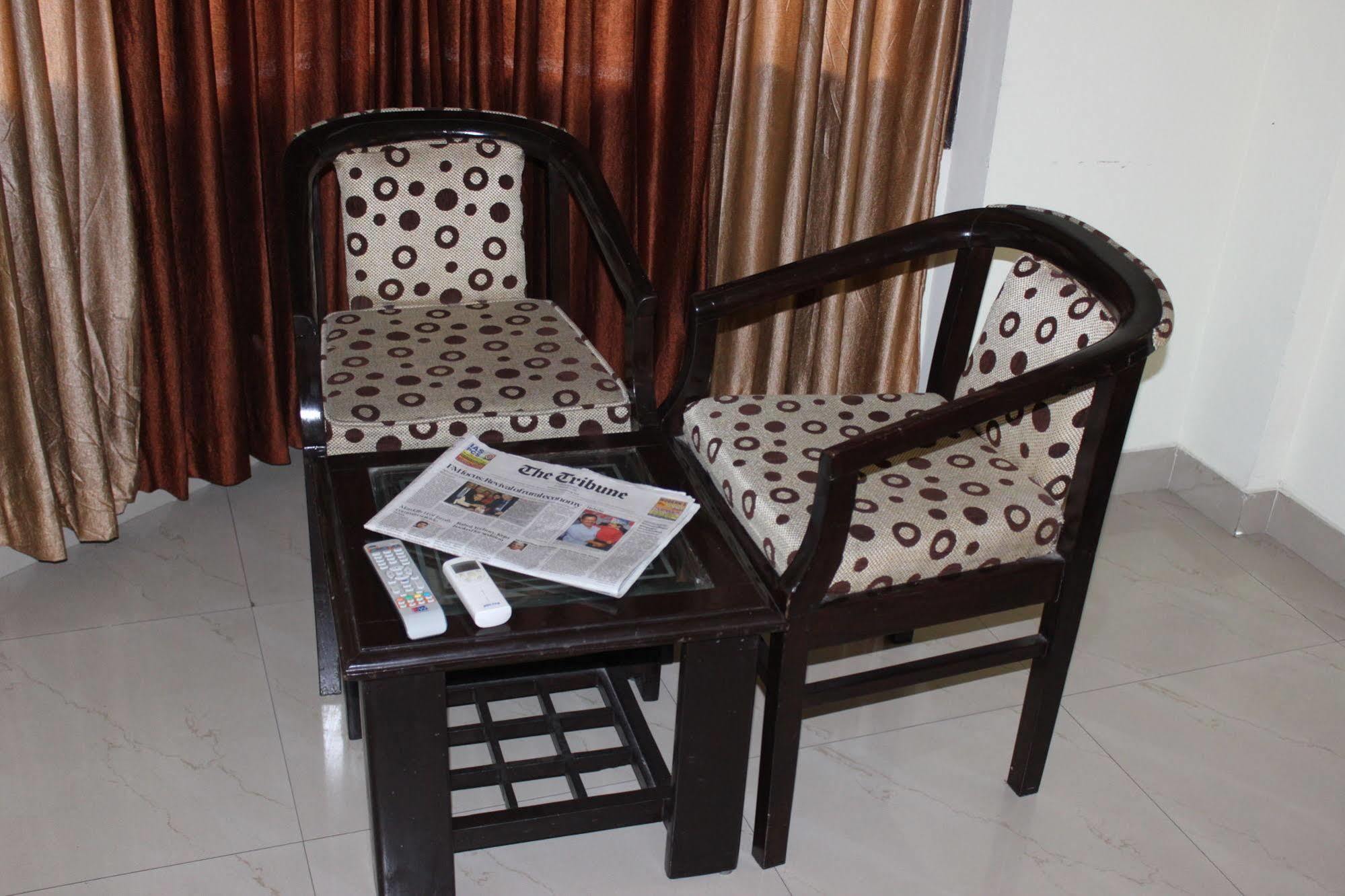 Hotel Hong Kong Inn Amritsar Esterno foto
